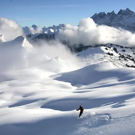 Des Alpes Champéry