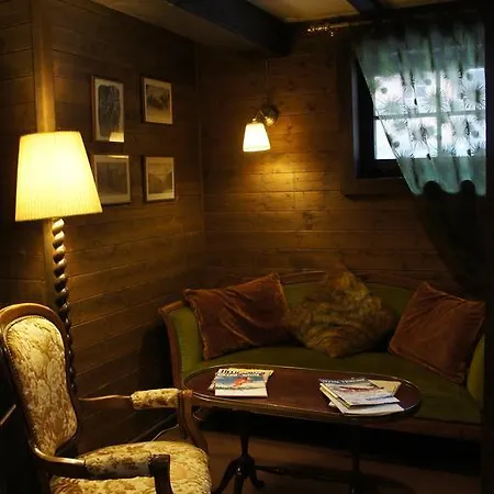Hotel Des Alpes 2*